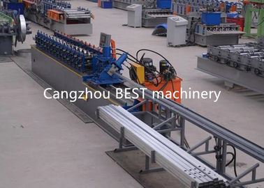 निर्माण टी ग्रिड शीत रोलिंग स्टील बार बनाने की मशीन छत रोल बनाने की मशीन 5.5 किलोवाट