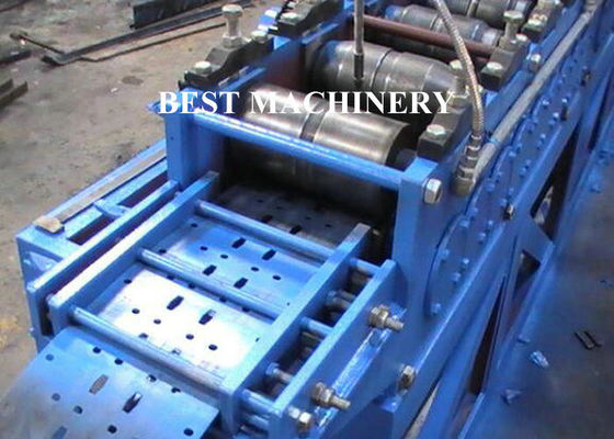 पैलेट स्टोरेज रैक ऊर्ध्वाधर शेल्फ पैनल प्रोफाइल रोल बनाने की मशीन सुपरमार्केट के लिए