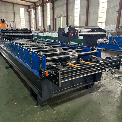 0.25-0.6mm मोटाई तीन परत रोल बनाने की मशीन 5.5Kw मुख्य मोटर शक्ति