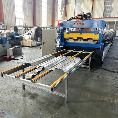 फ्लोर डेक रोल बनाने की मशीन 1250mm पीएलसी नियंत्रण 22kw