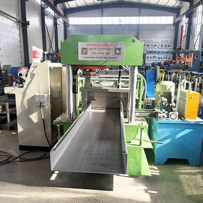 ऑटो स्टॉप कटिंग सी पर्लिन रूफिंग ट्रस मेकिंग रोल फॉर्मिंग मशीन