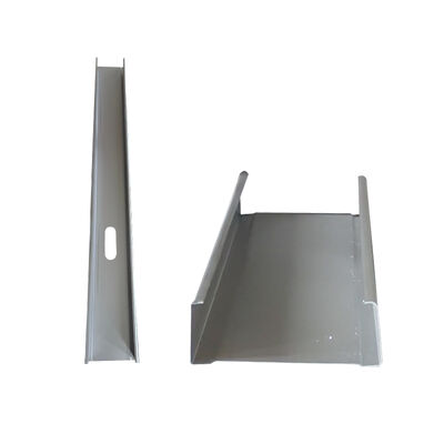 हाइड्रोलिक पंचिंग पीएलसी कंट्रोल हाई सोएड स्टड प्रोफाइल रोल बनाने की मशीन