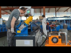 स्टड मशीन